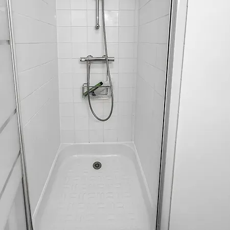 Hypercentre Proche Paris Parking Metro Train Apartment *